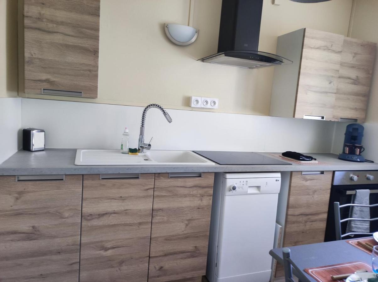 Studio - Meuble Tourisme, Trois Etoiles - 34 M2 Refait A Neuf- Residence Mâcon Exterior foto